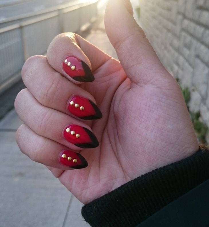 red and black stiletto nails