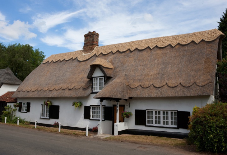 thatched roof cottage design