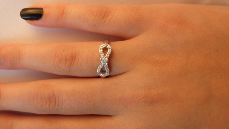 infinity knot wedding ring