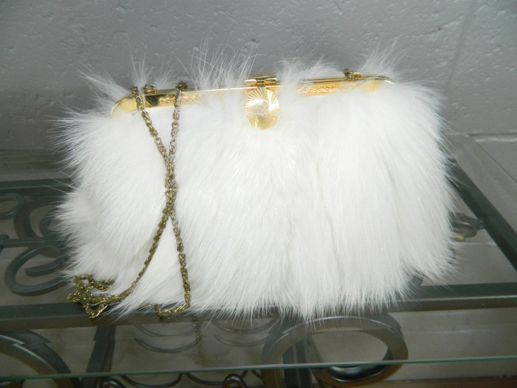 white fur handbag