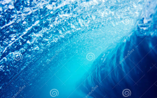blue wave underwater wave photography