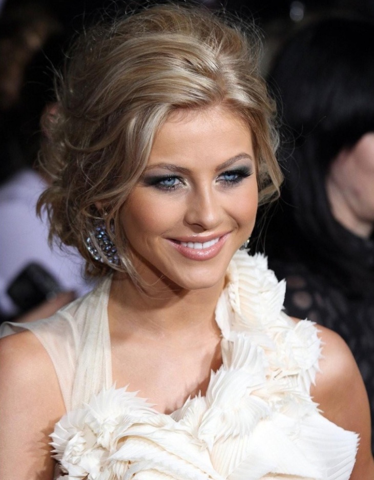 julianne hough short curly formal prom hairstyle