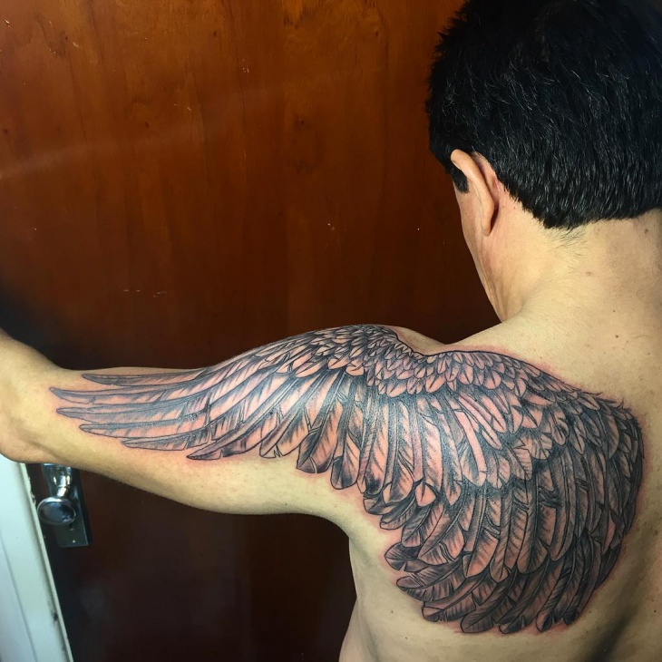 eagle wing shoulder tattoo