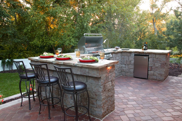 outdoor kitchen stone countertop