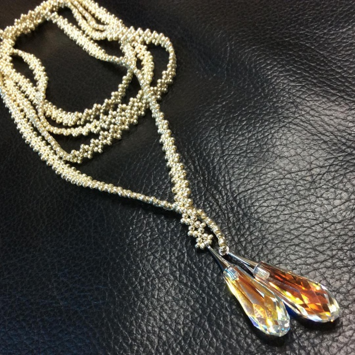 vintage crystal drop necklace