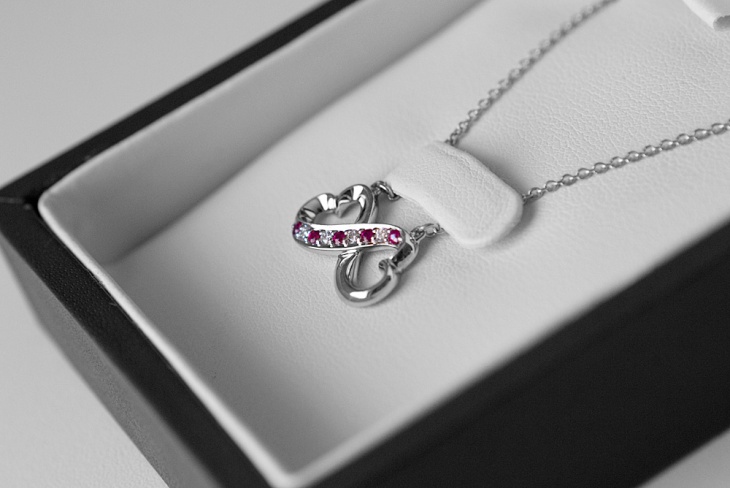 infinity heart pendant necklace