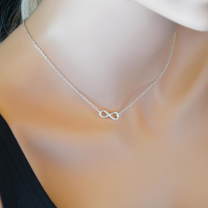silver small infinity necklace