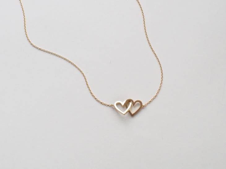 heart pendant necklace