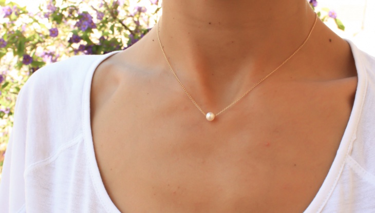 single white pearl necklace