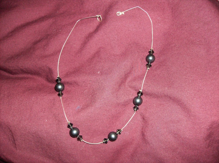 floating black pearl necklace