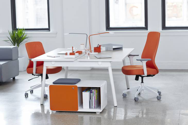 modern white office desk design
