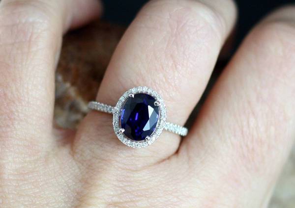 platinum oval halo engagement ring