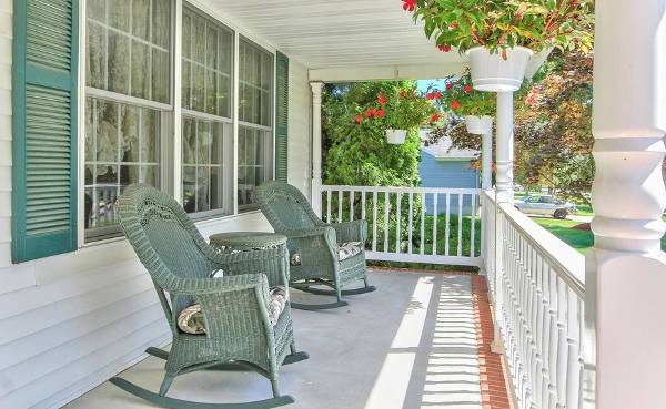 outdoor wicker rocking chairs