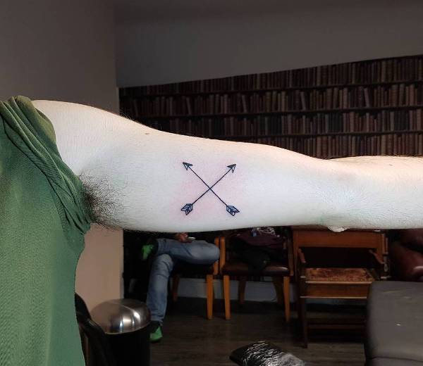cool archery tattoo for men