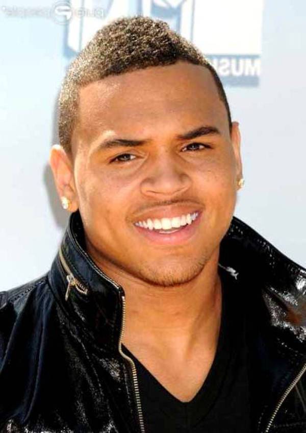 What is Chris Brown's hair type? | Lipstick Alley