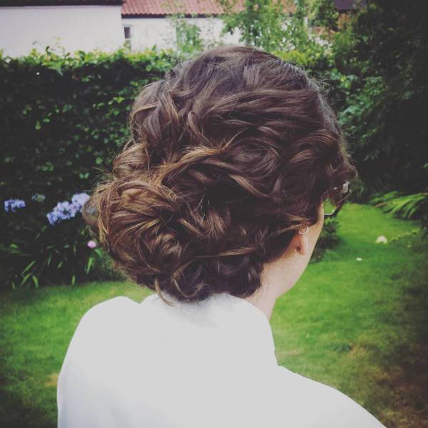 elegant curly bridal hairstyle