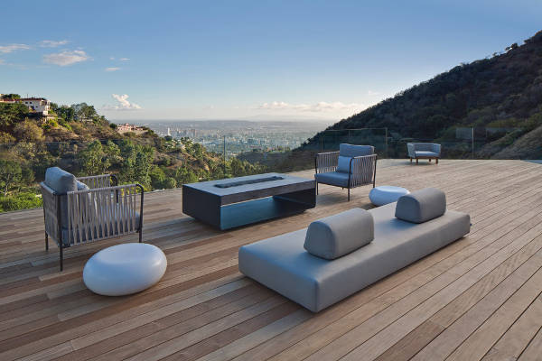 contemporary patio furniture