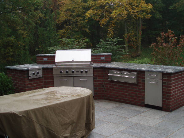 outdoor kitchen design idea