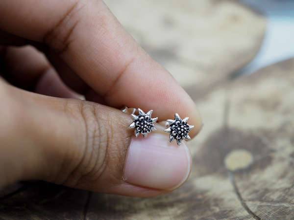 sterling silver cartilage flower earring