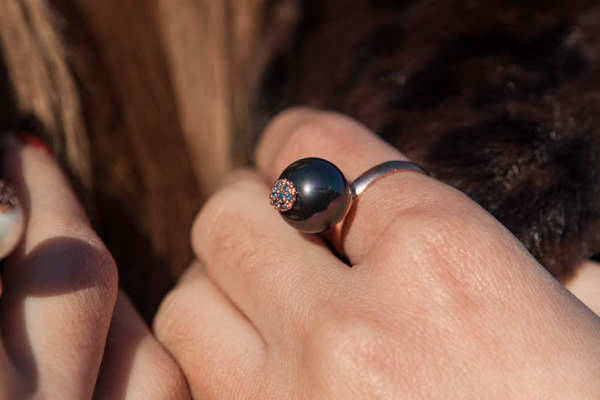 black pearl wedding ring