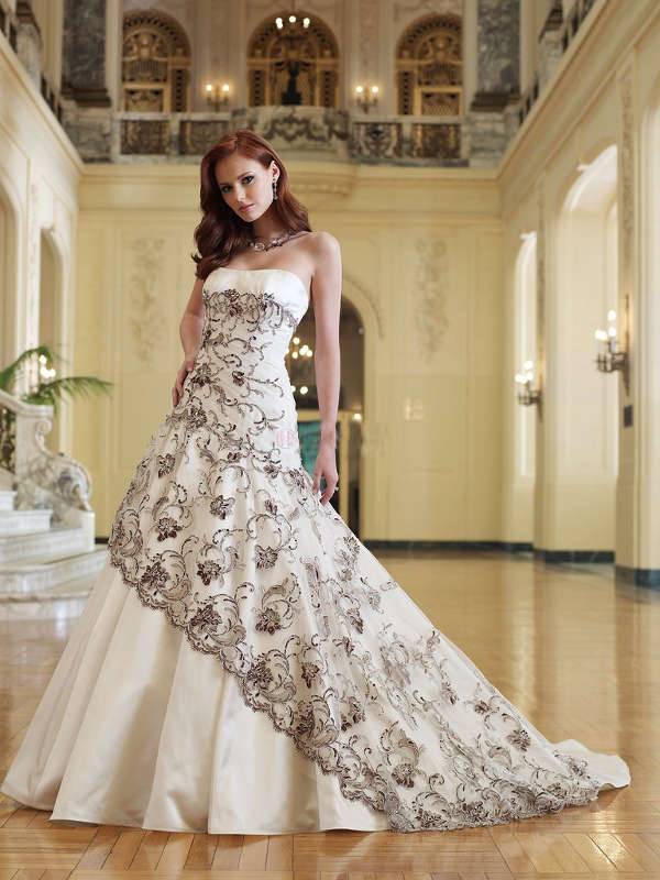 long lace prom dress