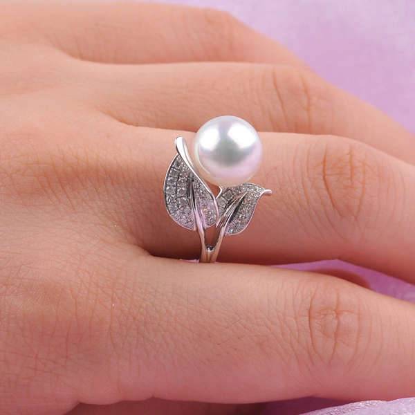 pearl wedding ring for women