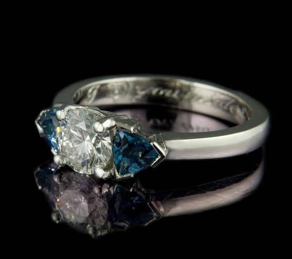 platinum aquamarine engagement ring