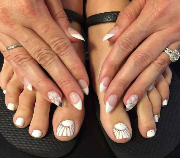 wedding toe nails design